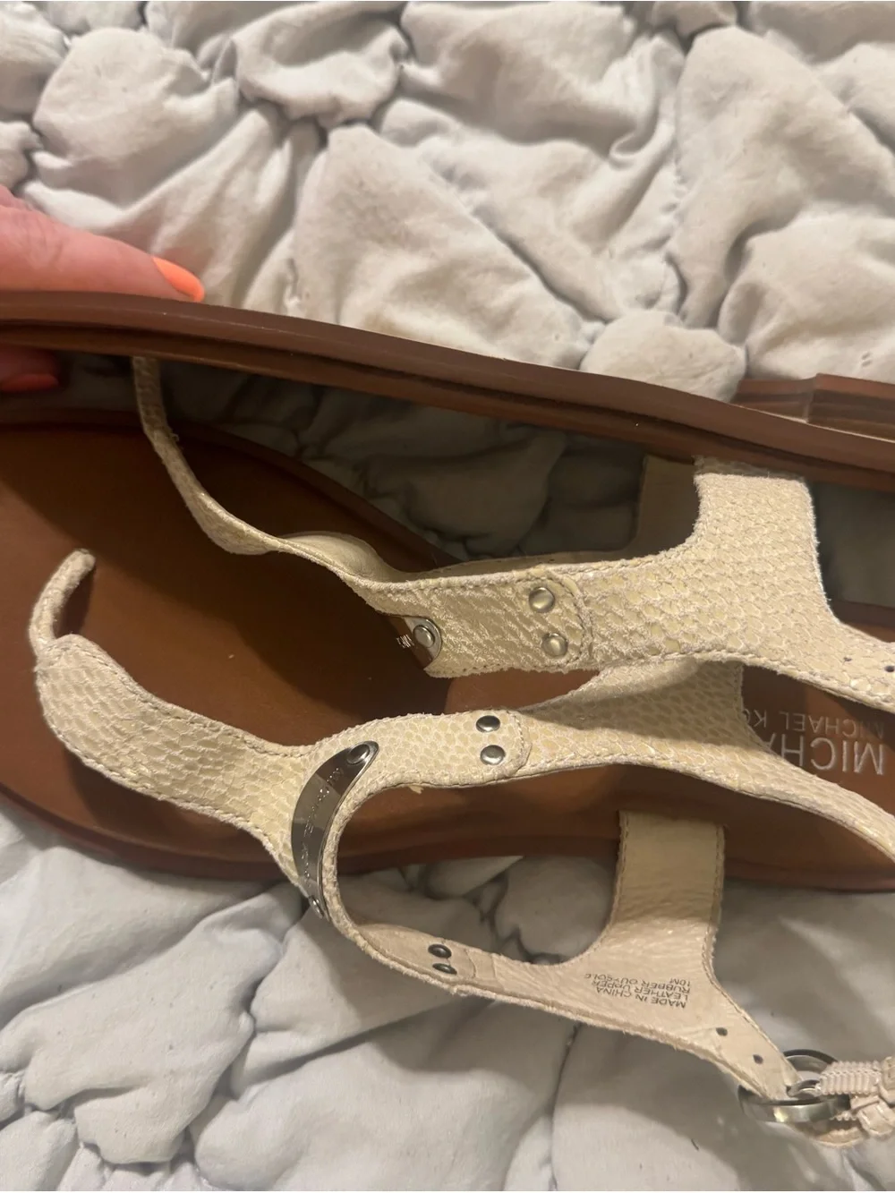 Michael Kors Brown Footbed White Textured T-Strap Sandals
